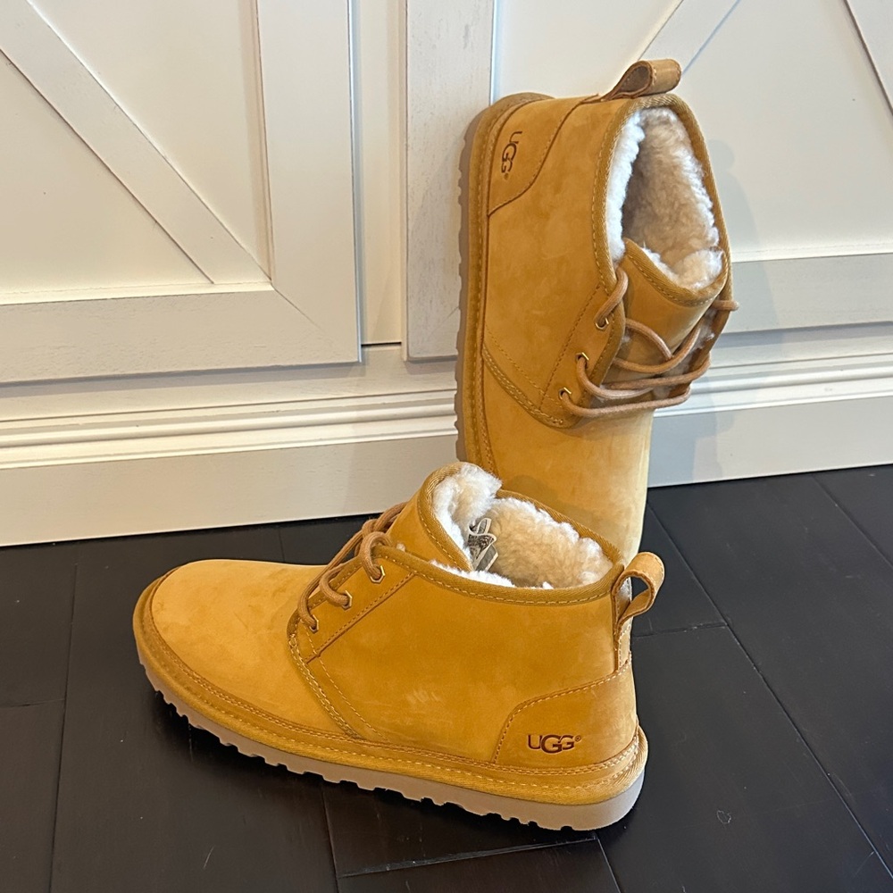 UGG Men’s Neumal Tan Chukka Boots
